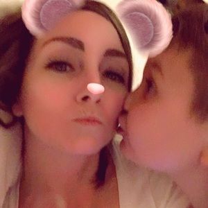 Meet your Posher, Alyssa